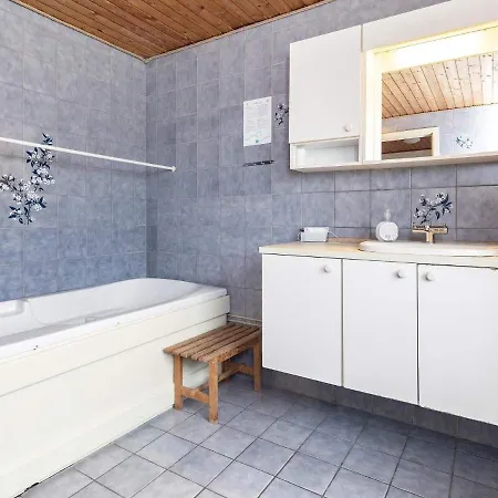 8 Person In Fr Strup Holiday home