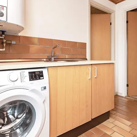 Panoramic Seaside Escape - By Traum